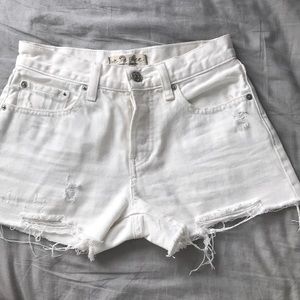 Free People White Shorts 🤍